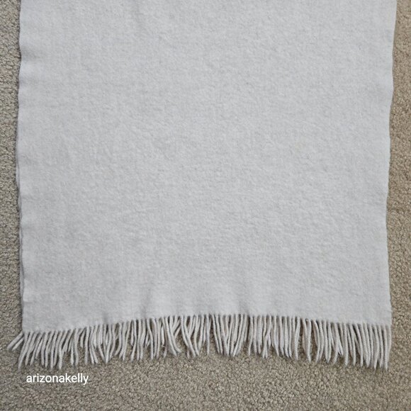 Felted Cashmere Scarf THICK ivory - Picture 7 of 16